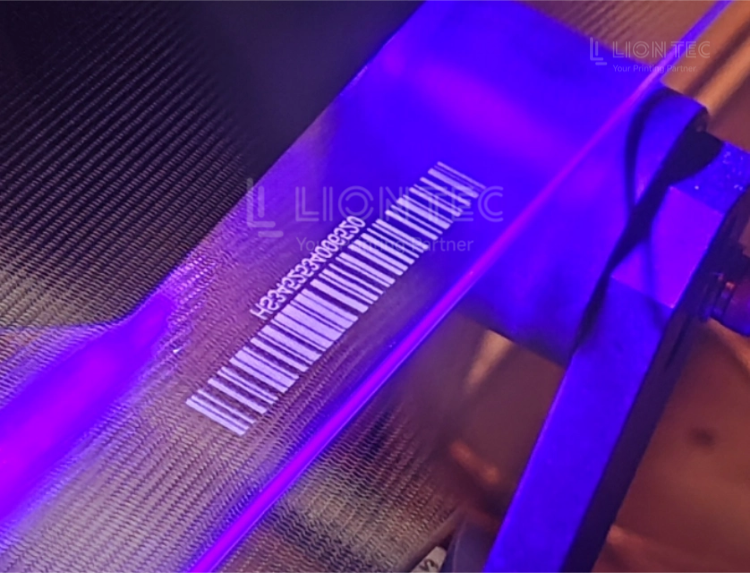 Advantages of Using UV Industrial Inkjet Printers