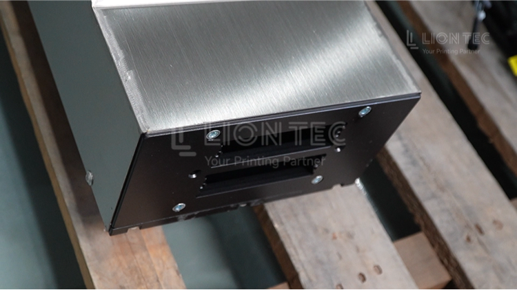 LIONTEC equipment
