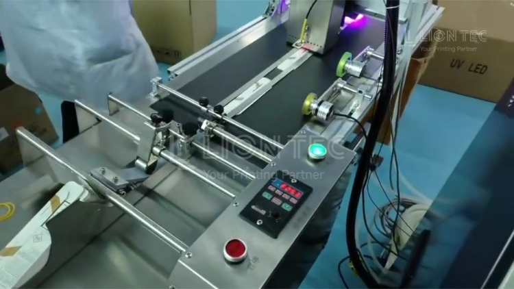 Paper : Cardstock One Pass Inkjet Printer High-speed Inkjet Printing & Curing Control